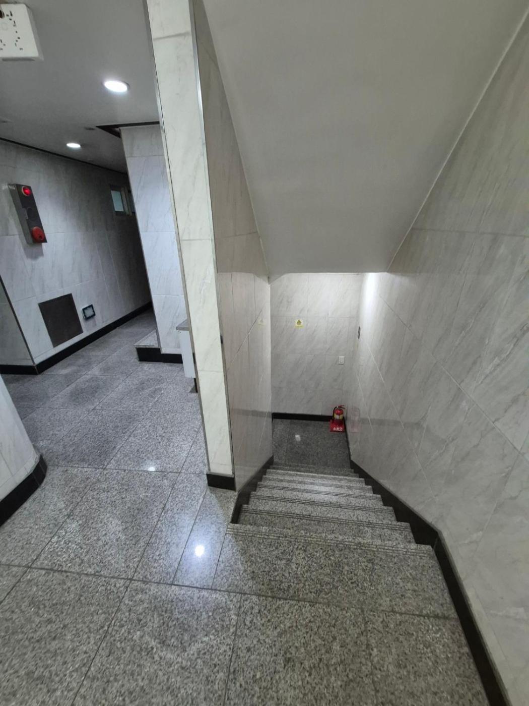 Joyful Stay Seoel Buitenkant foto