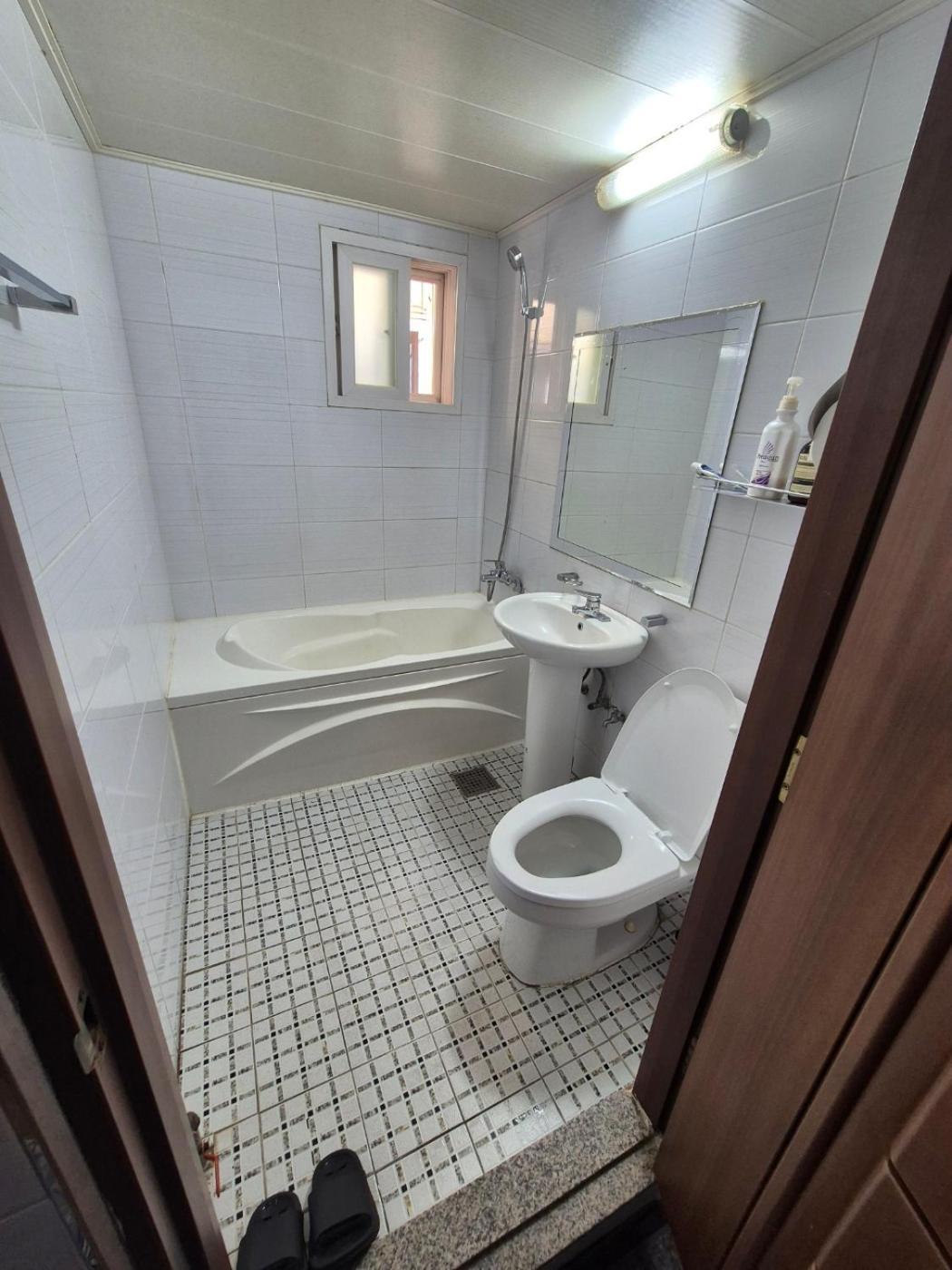 Joyful Stay Seoel Buitenkant foto