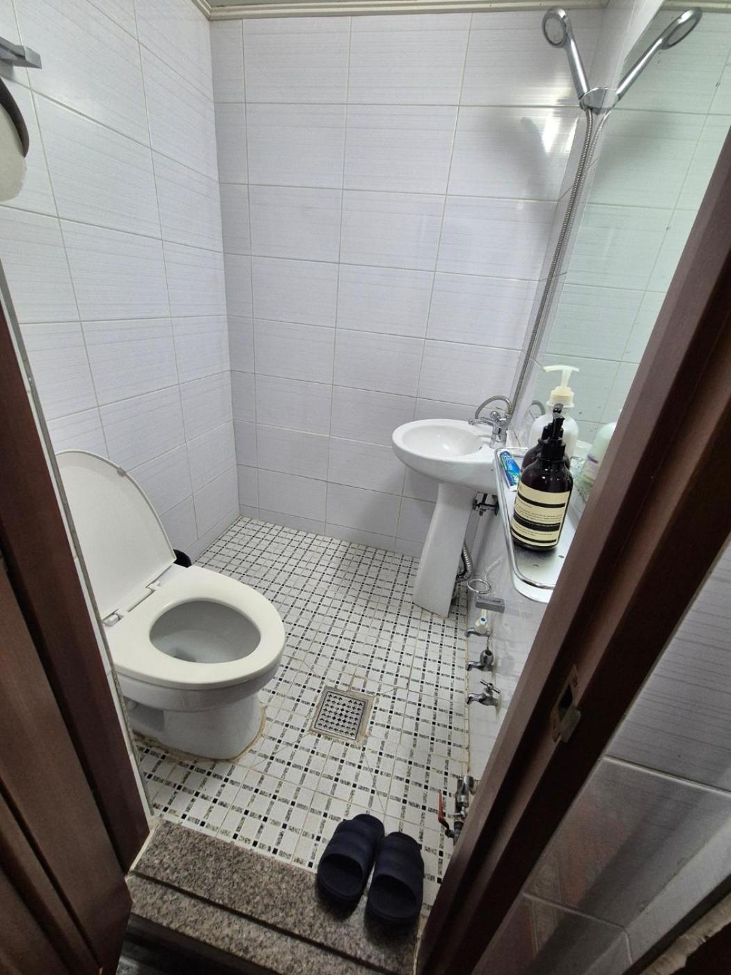 Joyful Stay Seoel Buitenkant foto