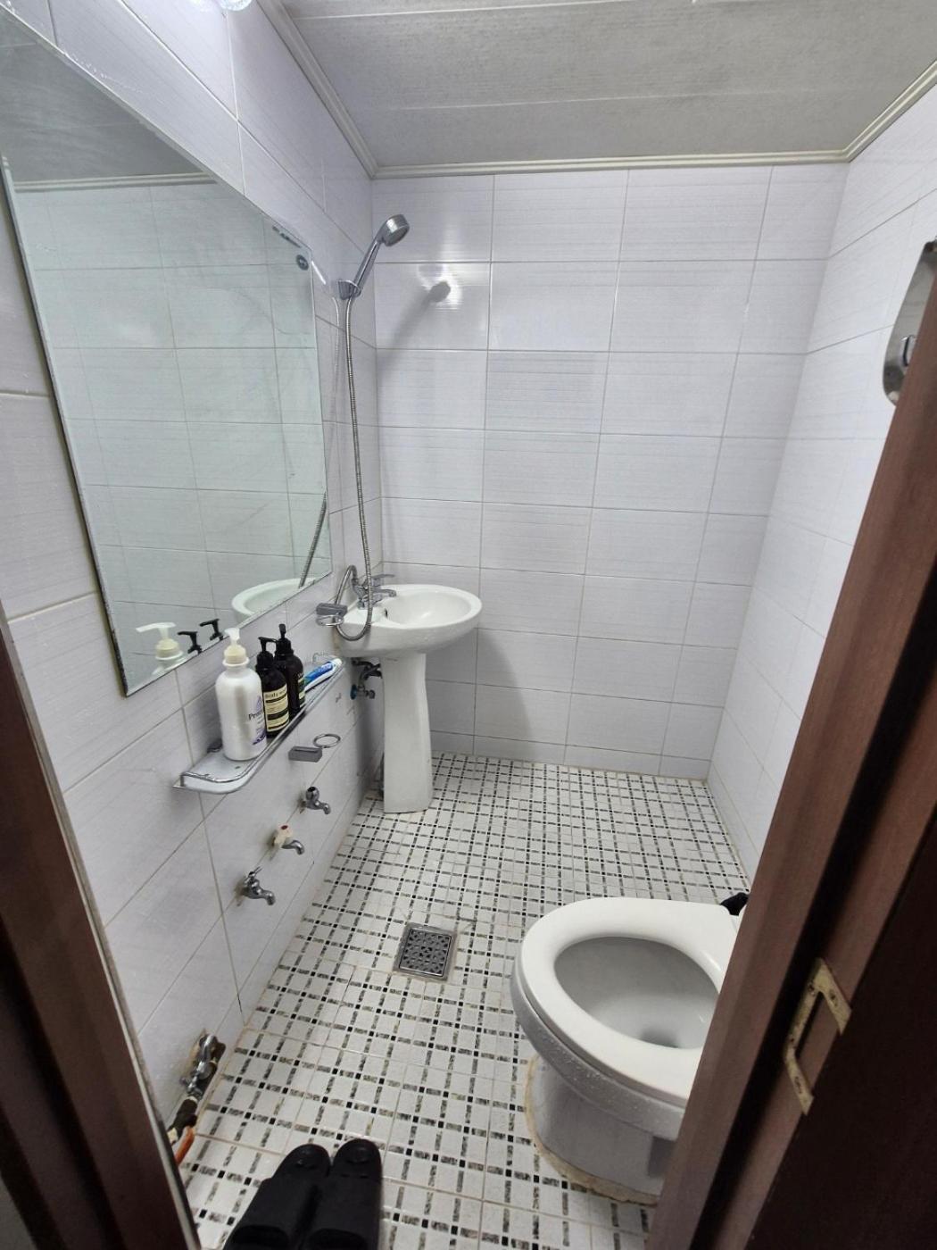 Joyful Stay Seoel Buitenkant foto