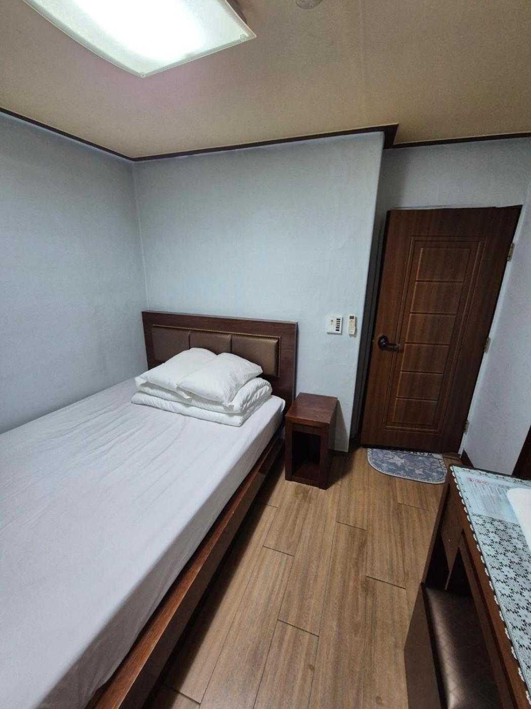 Joyful Stay Seoel Buitenkant foto