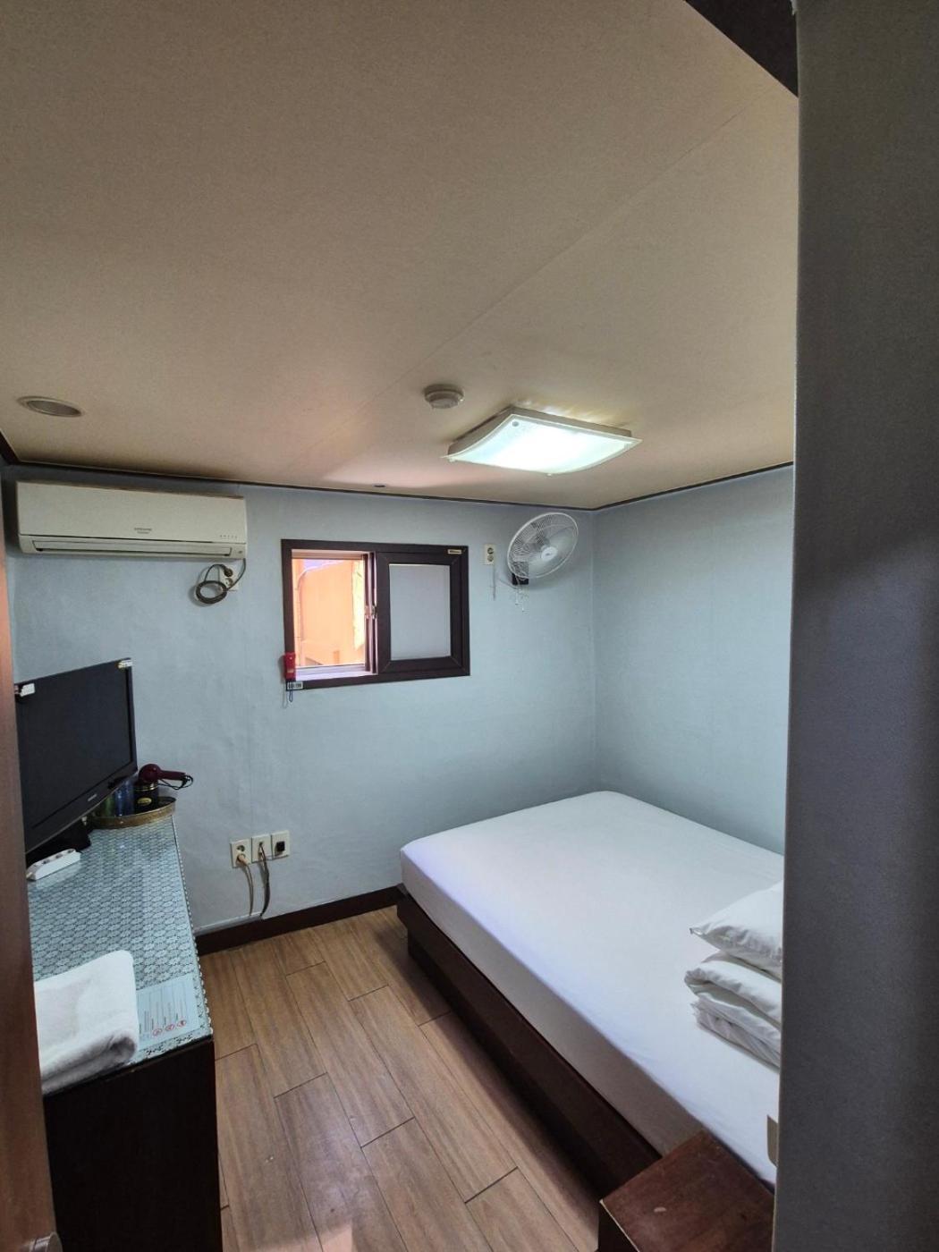 Joyful Stay Seoel Buitenkant foto