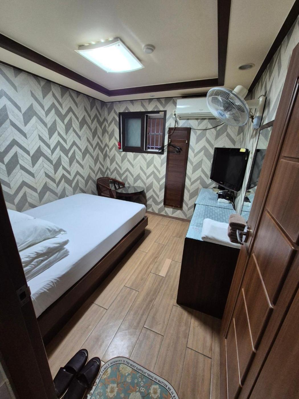 Joyful Stay Seoel Buitenkant foto